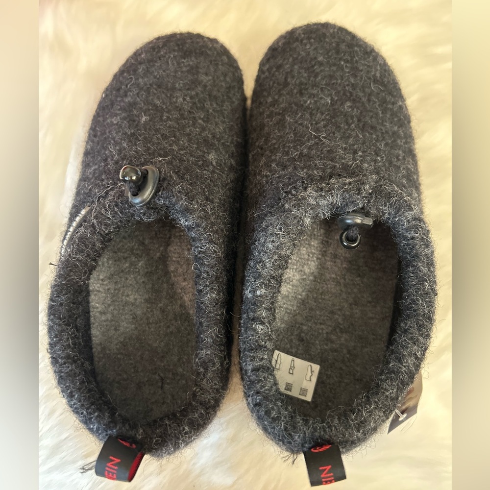 Giesswein wool shoes